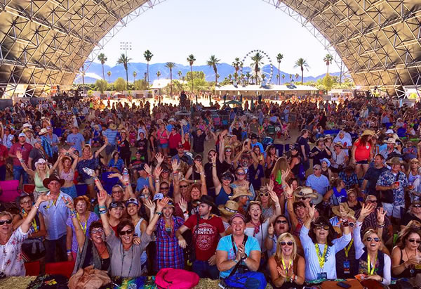 The Long Ryders Live at Stagecoach - The View From The Stage
