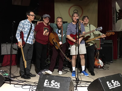 The Long Ryders, Madrid April 2016, with a shamelessly mugging Dan Stuart (Green On Red) in the centre. Photo by David Bragg.