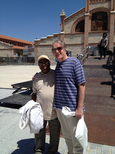 Madrid, May 17, 2014. Soul great Swamp Dogg, 72 years young, meets the founder of alt-country at Swamp's Soundcheck.